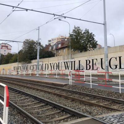 Vychovatelna - Swen Leer